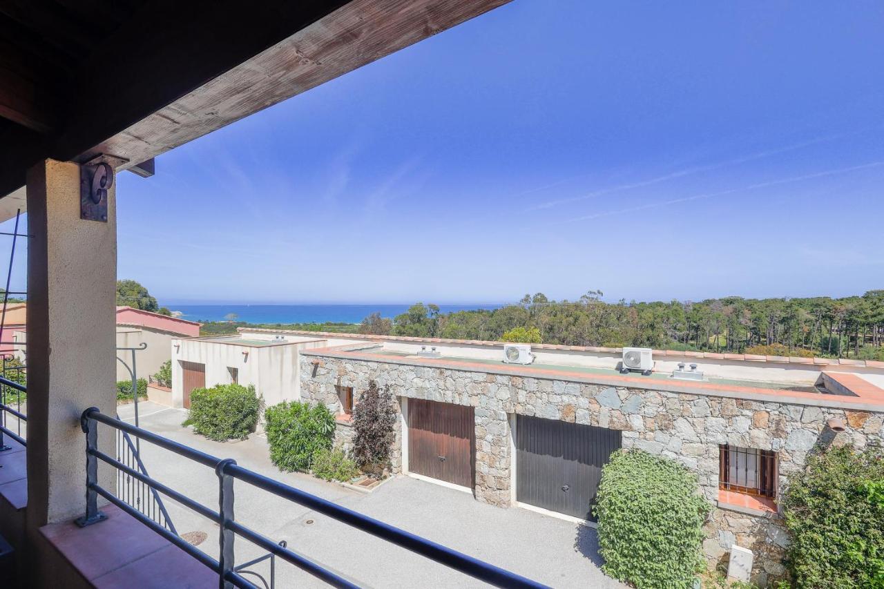 Capra Scorsa - Appt Vue Et Piscine Partagee